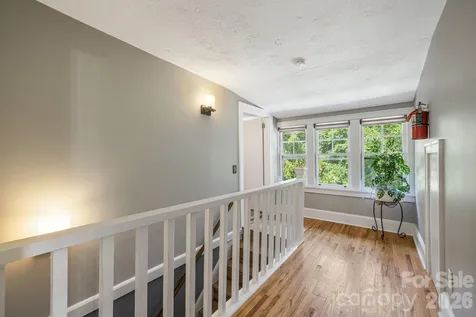 25 Saint Dunstans Circle Asheville NC 28803