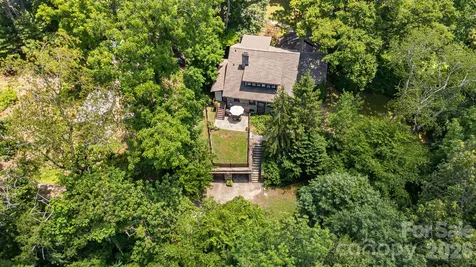 25 Saint Dunstans Circle Asheville NC 28803