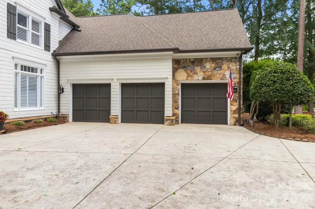 103 White Crest Court Mooresville NC 28117