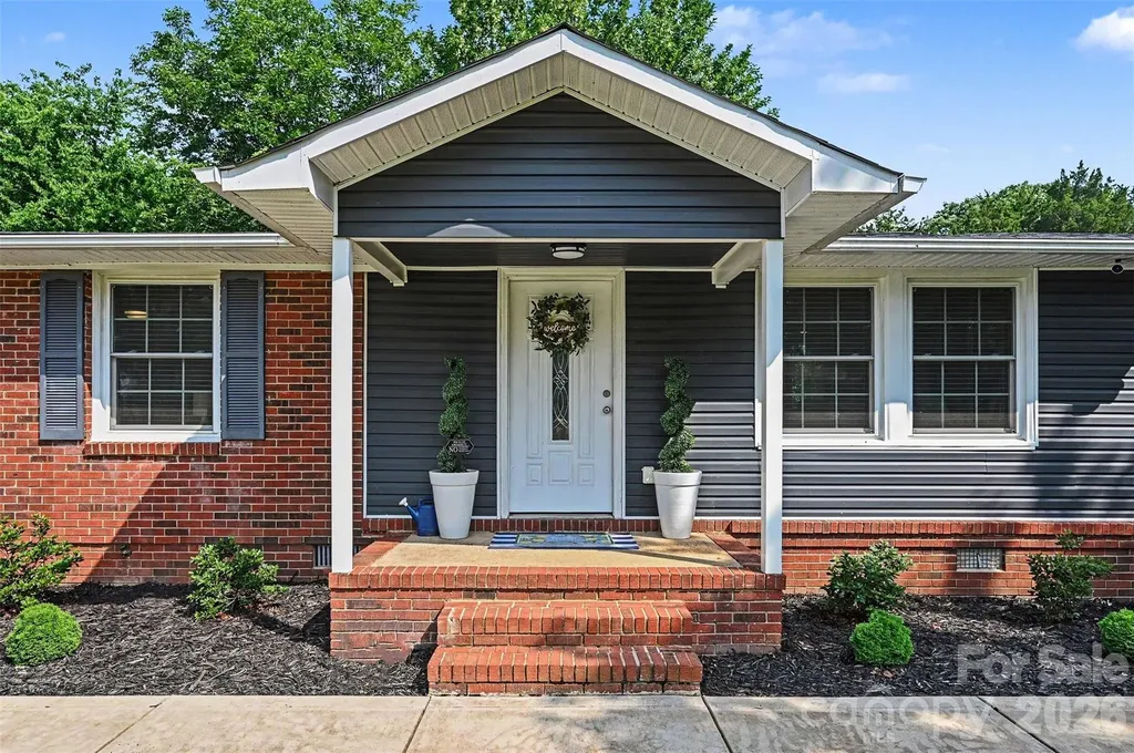 561 Primrose Lane NW Concord NC 28027