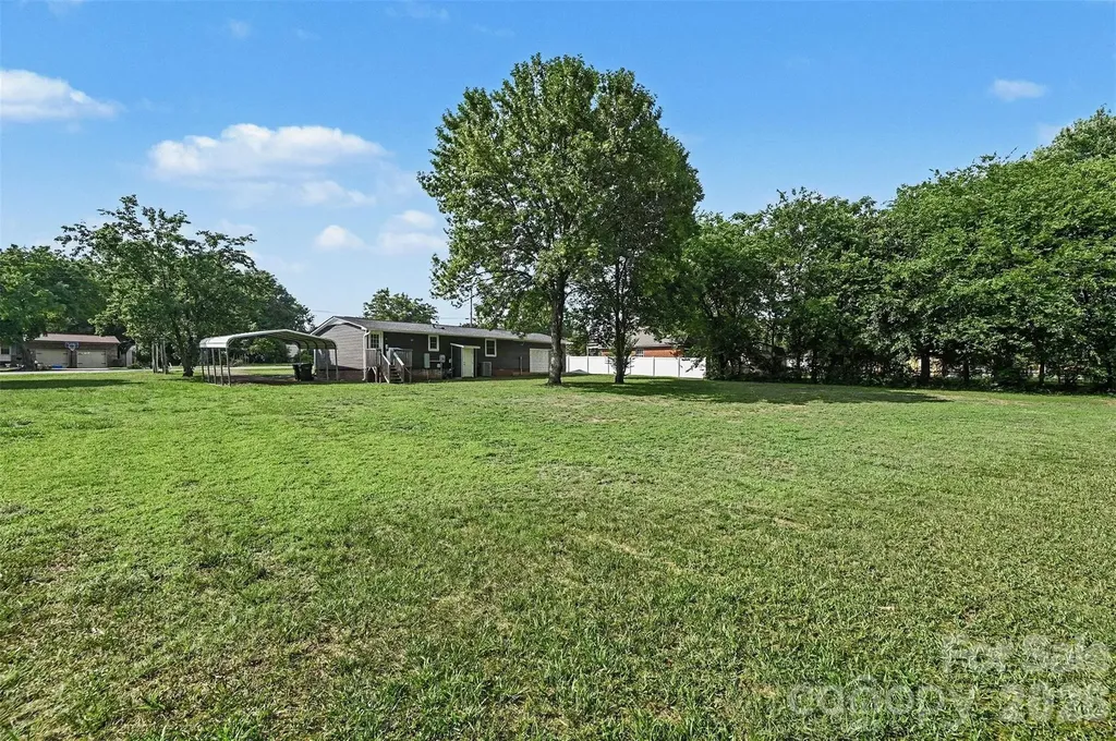 561 Primrose Lane NW Concord NC 28027