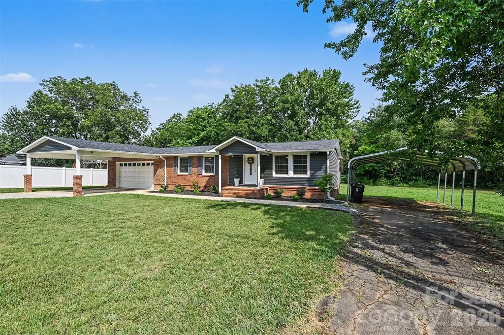 561 Primrose Lane NW Concord NC 28027