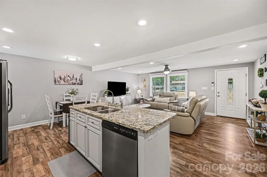 561 Primrose Lane NW Concord NC 28027