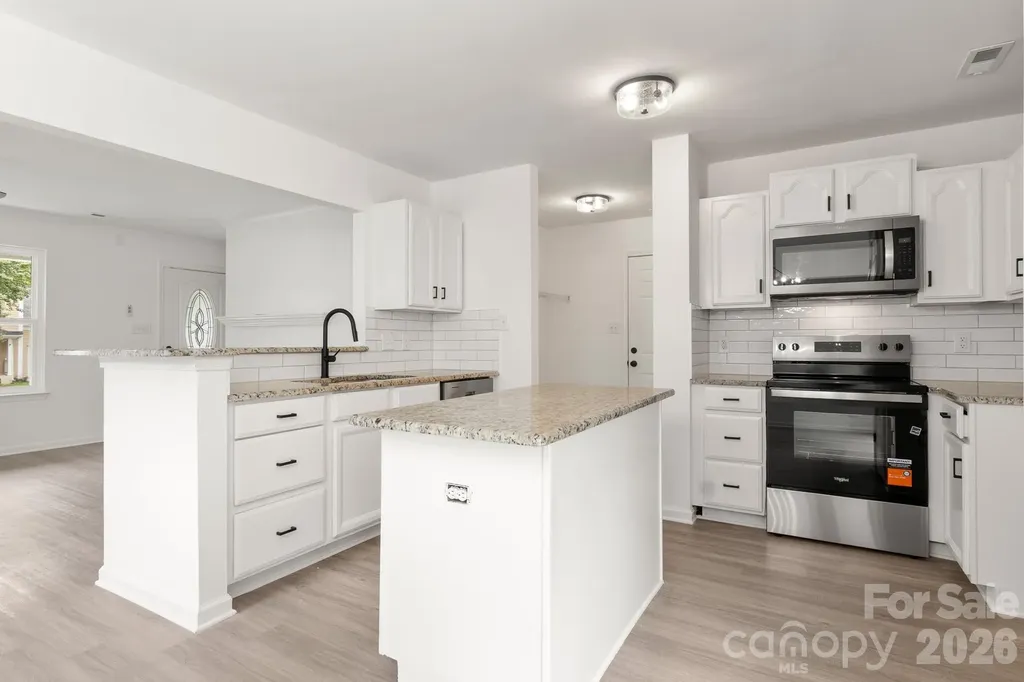 11125 Northwoods Forest Drive Charlotte NC 28214