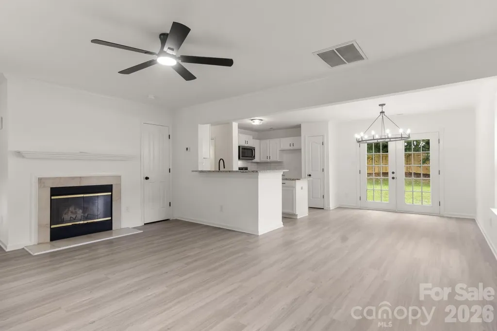 11125 Northwoods Forest Drive Charlotte NC 28214