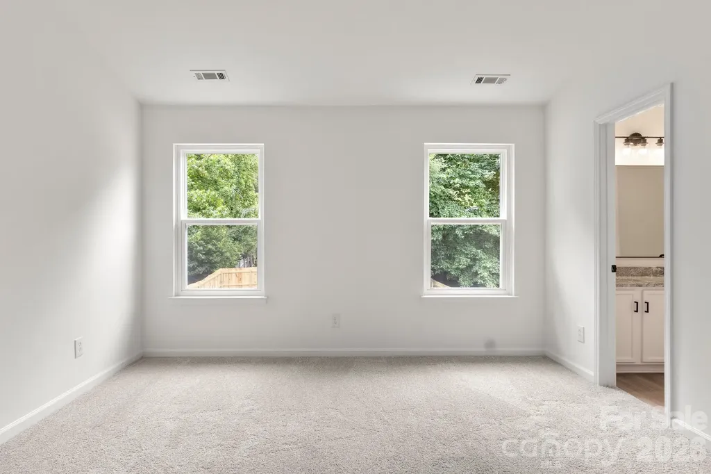 11125 Northwoods Forest Drive Charlotte NC 28214
