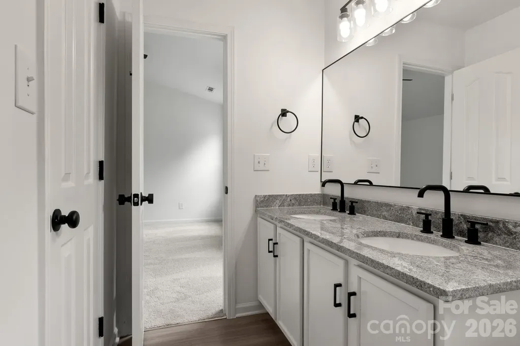 11125 Northwoods Forest Drive Charlotte NC 28214