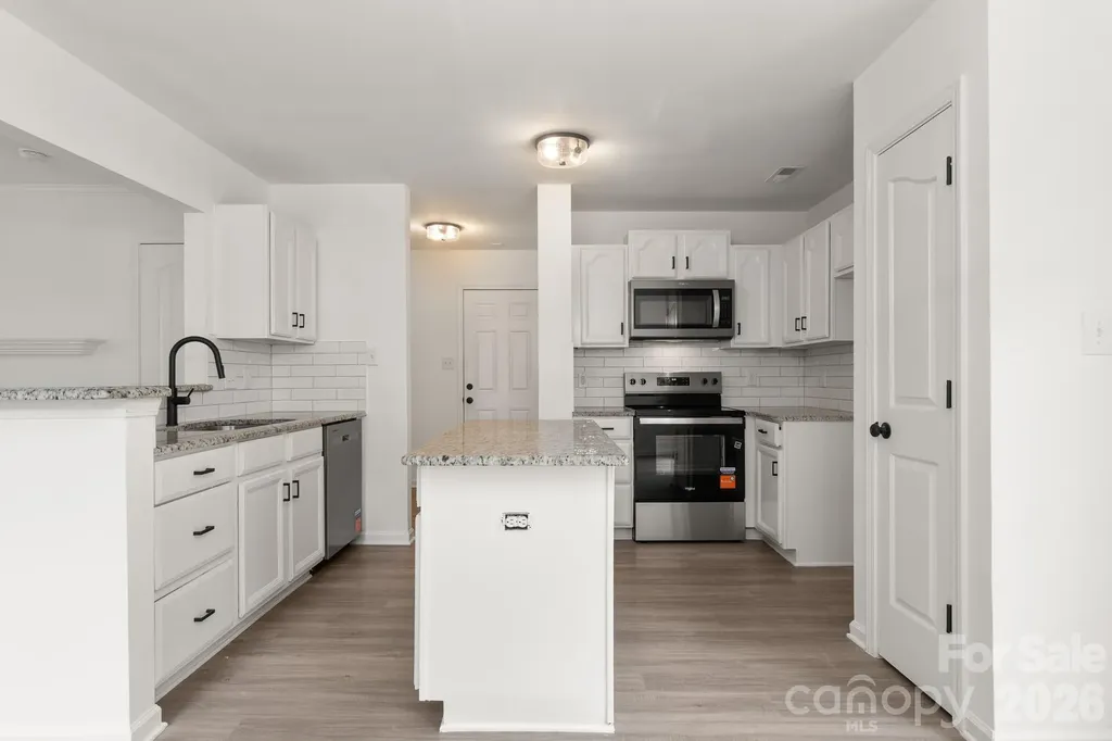 11125 Northwoods Forest Drive Charlotte NC 28214