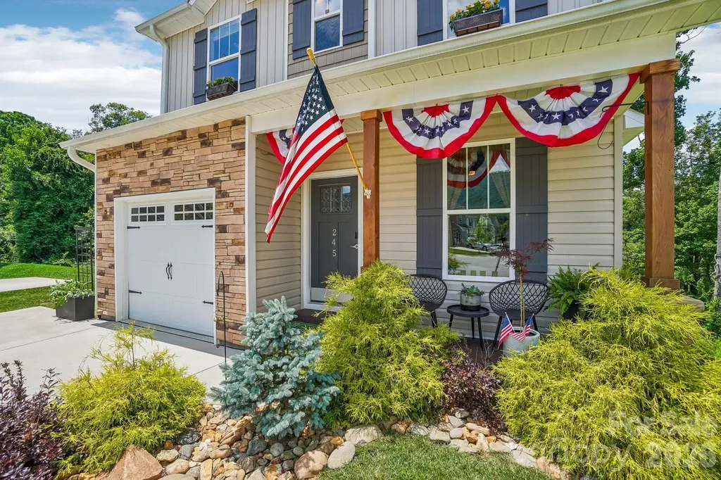 245 Rockrose Court Asheville NC 28803