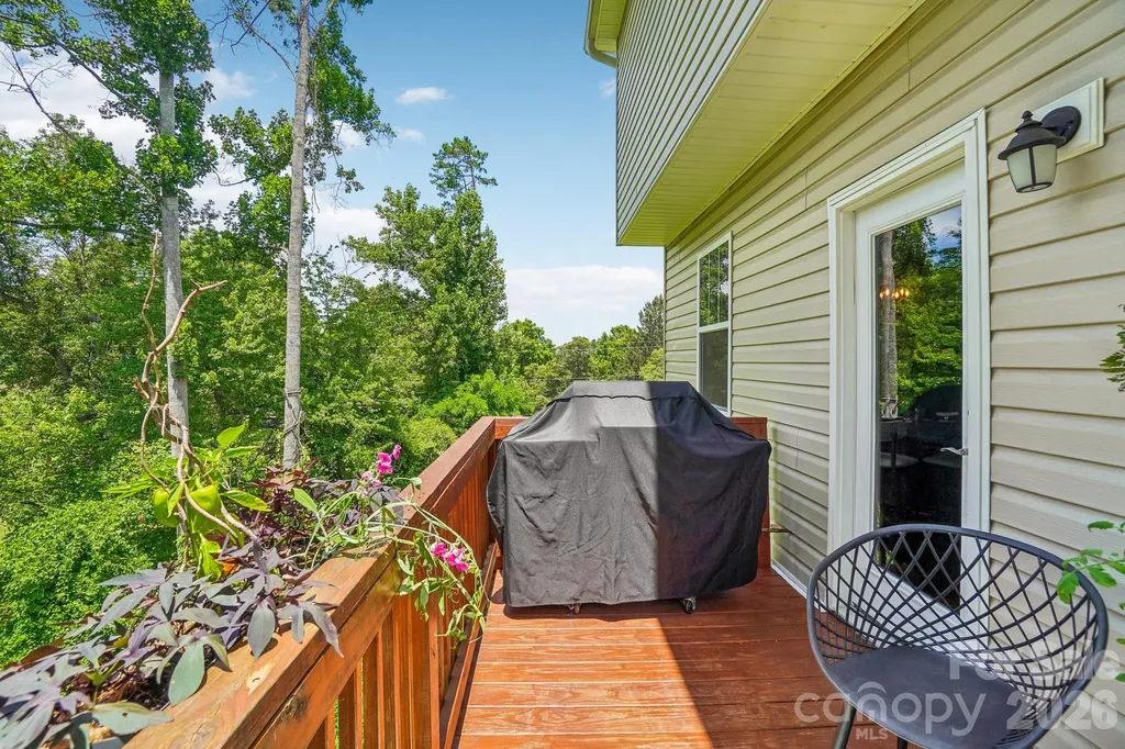 245 Rockrose Court Asheville NC 28803