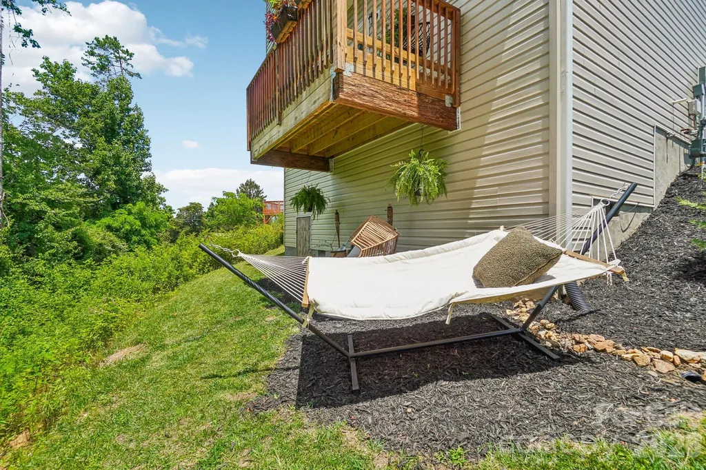 245 Rockrose Court Asheville NC 28803