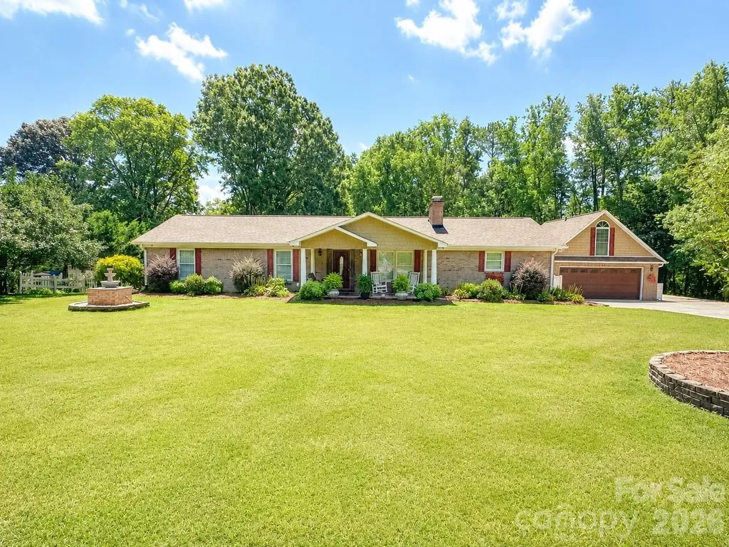 107 Mistywood Drive Mount Holly NC 28120