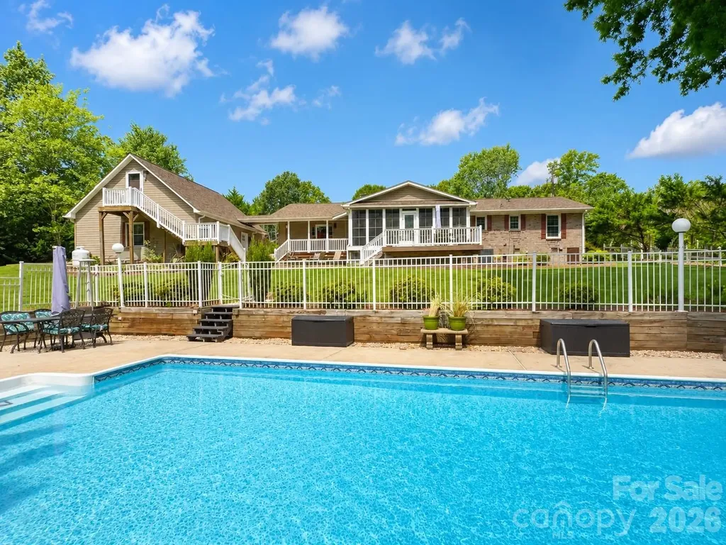 107 Mistywood Drive Mount Holly NC 28120