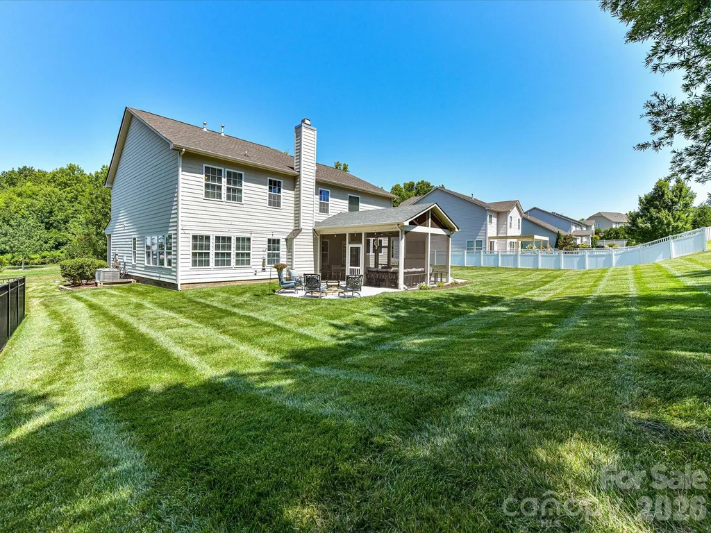 5026 Stonehill Lane Matthews NC 28104