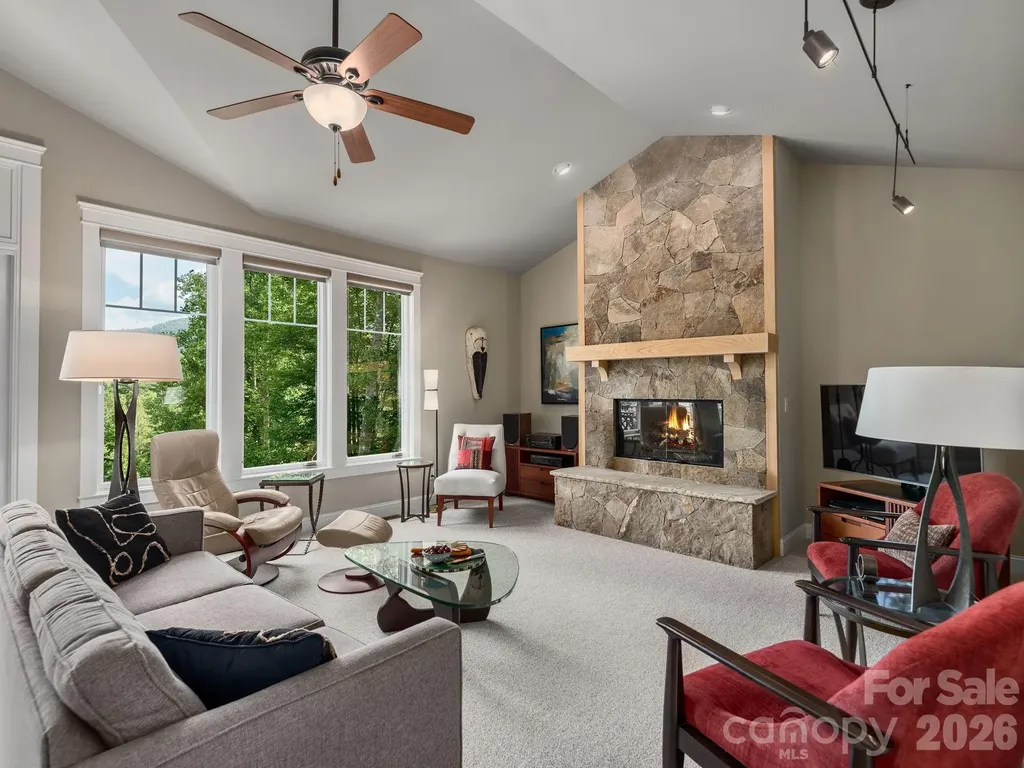 2 Green Drake Court Candler NC 28715