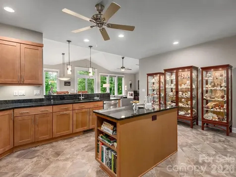 2 Green Drake Court Candler NC 28715