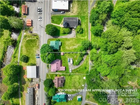 9216 Nc Highway 194 Highway N Lansing NC 28643