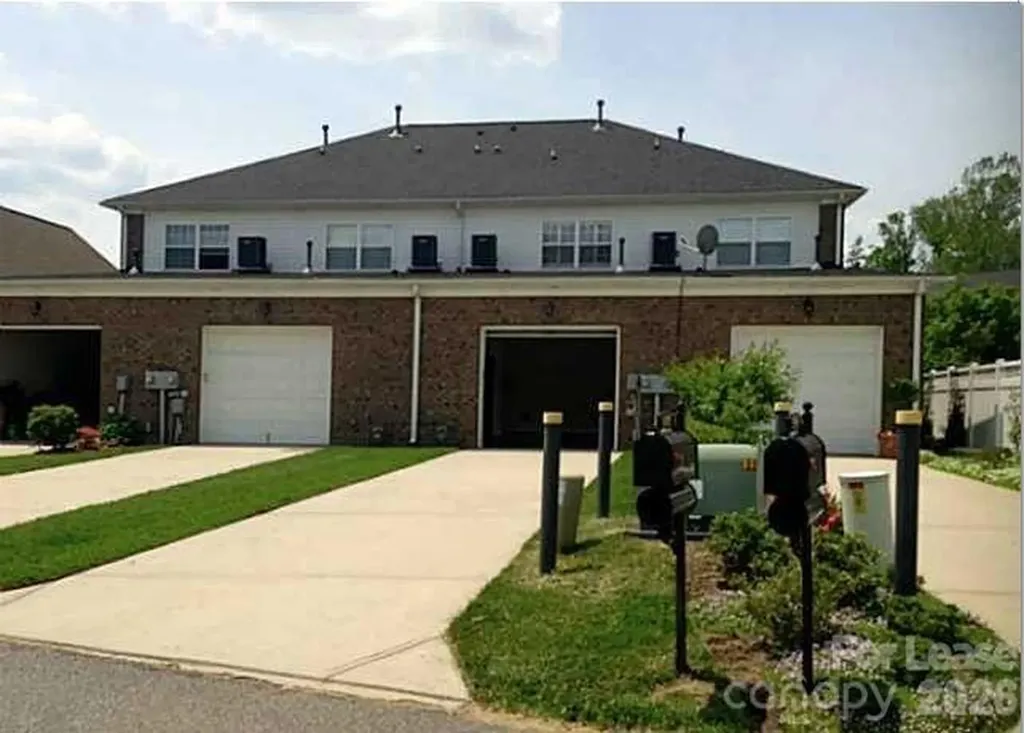 6005 Village Drive NW Concord NC 28027