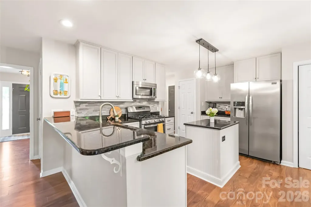 2914 Windsor Chase Drive Matthews NC 28105