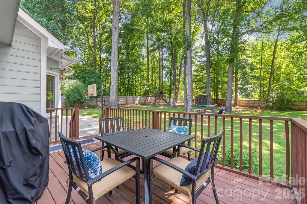 2914 Windsor Chase Drive Matthews NC 28105