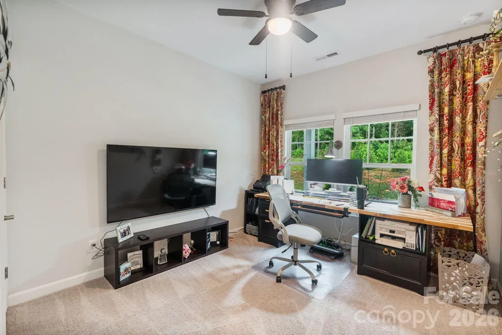1002 Westminster Drive Statesville NC 28677