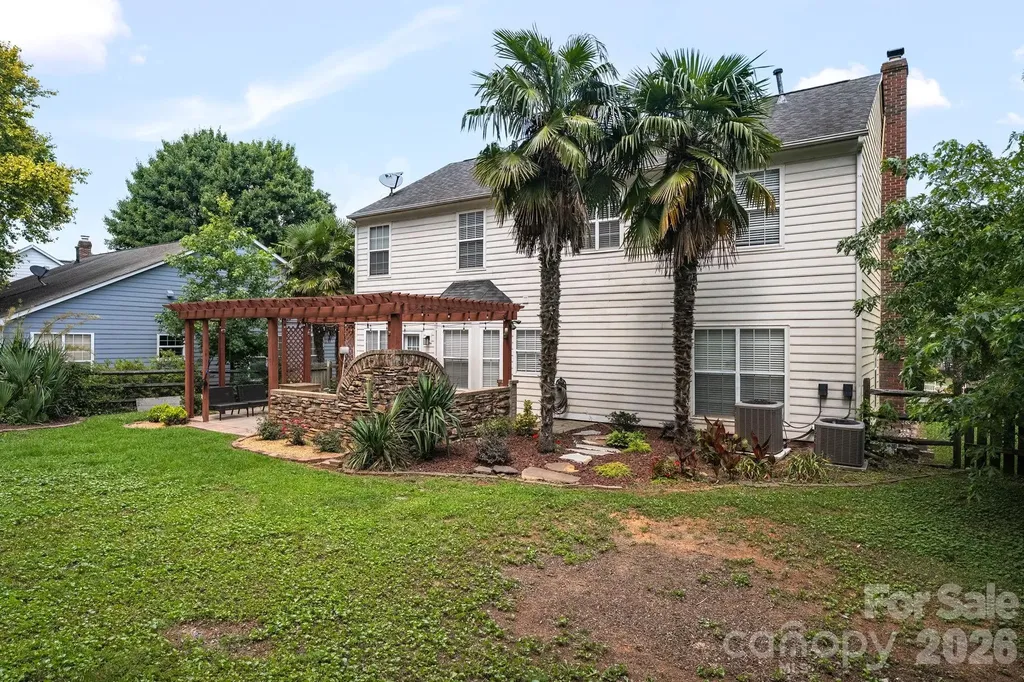 6813 Neuhoff Lane Charlotte NC 28269