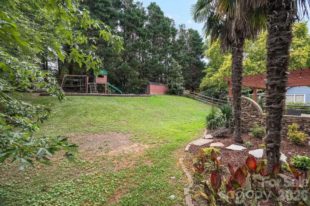 6813 Neuhoff Lane Charlotte NC 28269