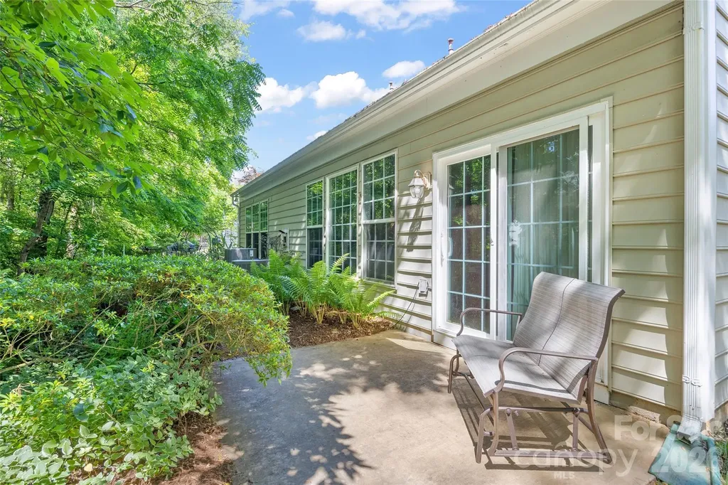 12036 Humboldt Drive Charlotte NC 28277
