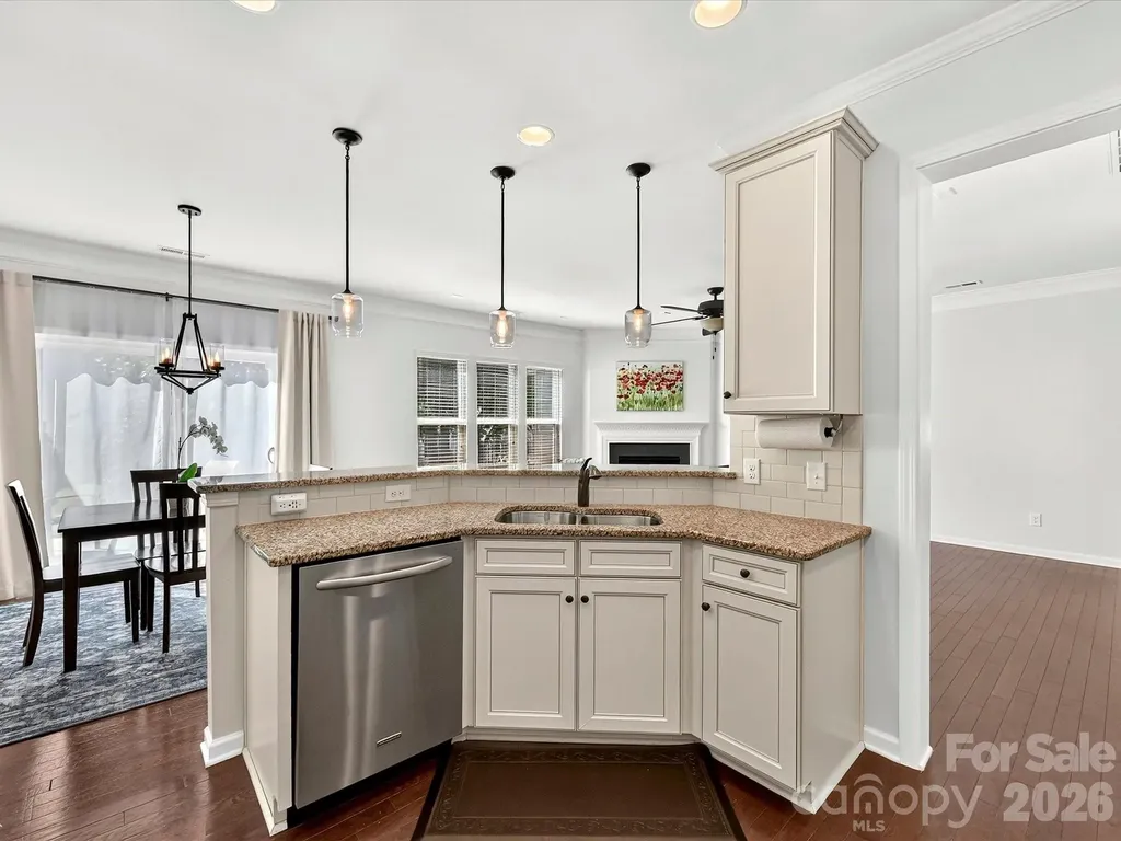 6017 Carrollton Lane Charlotte NC 28210
