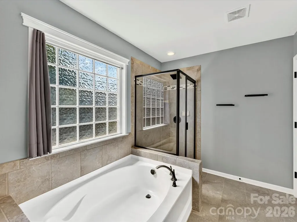 6017 Carrollton Lane Charlotte NC 28210