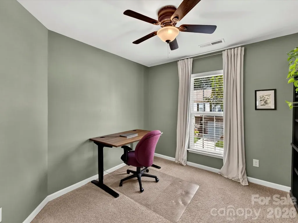 6017 Carrollton Lane Charlotte NC 28210