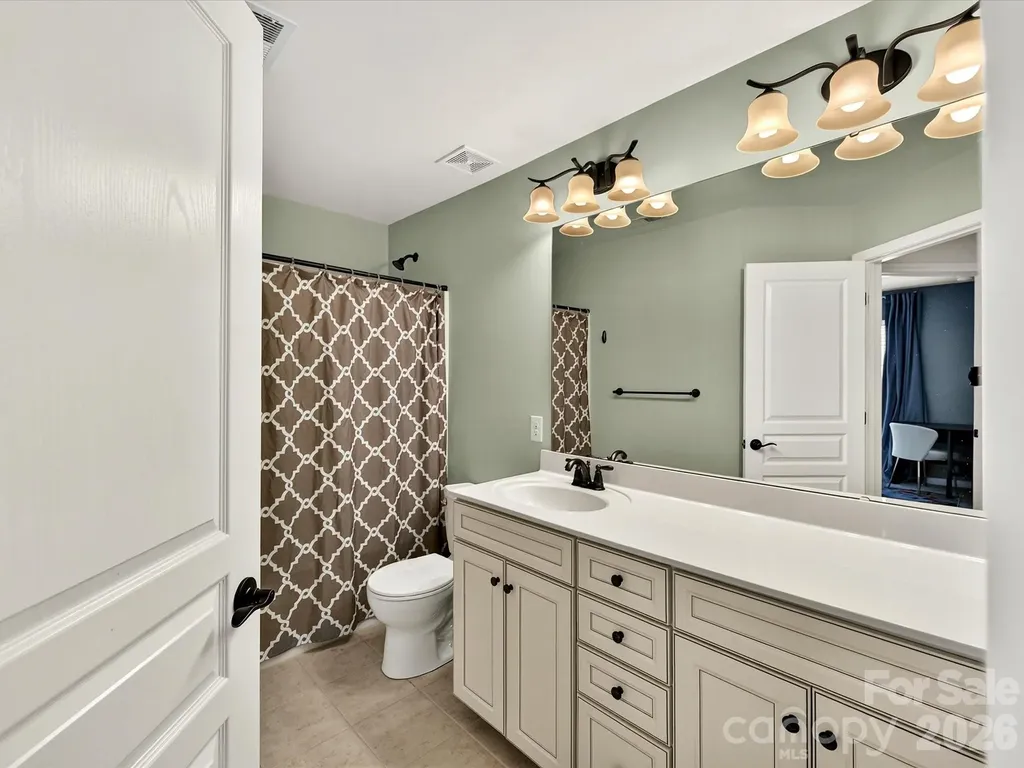 6017 Carrollton Lane Charlotte NC 28210
