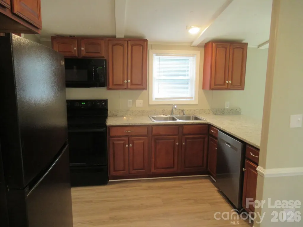 2864 Union Church Road Lincolnton NC 28092