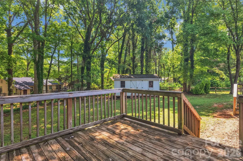 4506 Elm Field Court Charlotte NC 28227