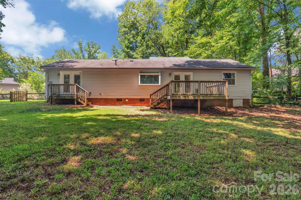 4506 Elm Field Court Charlotte NC 28227