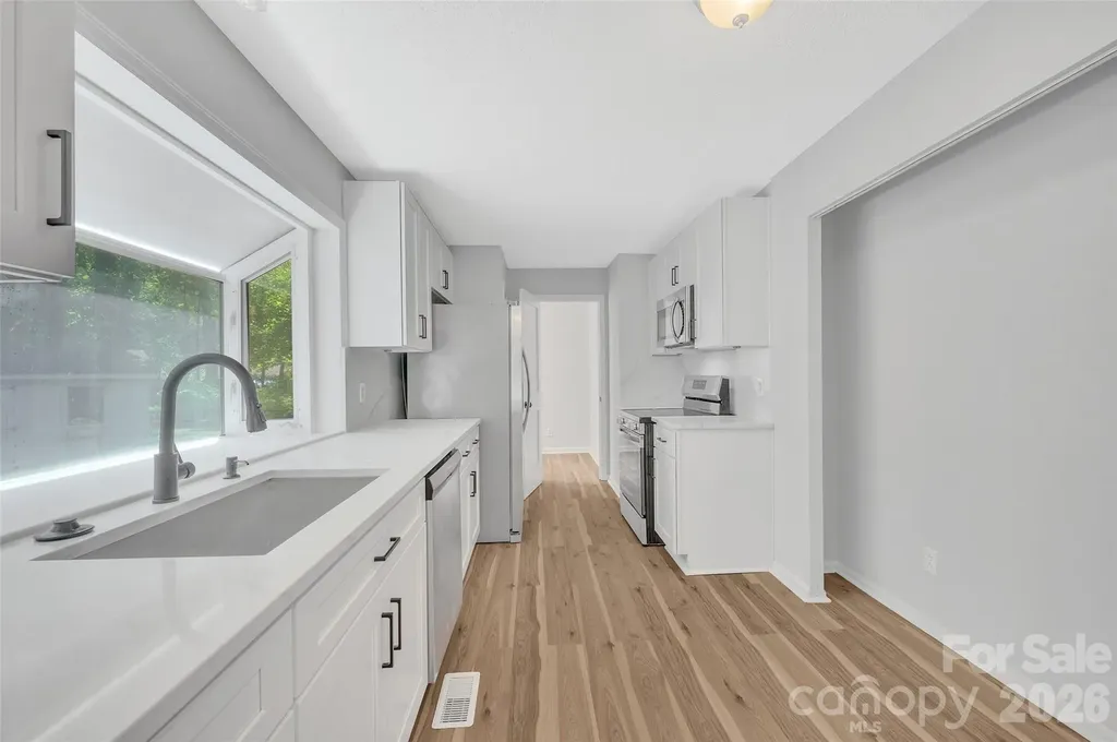 4506 Elm Field Court Charlotte NC 28227