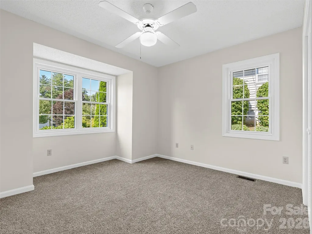 8 Park Avenue Asheville NC 28803