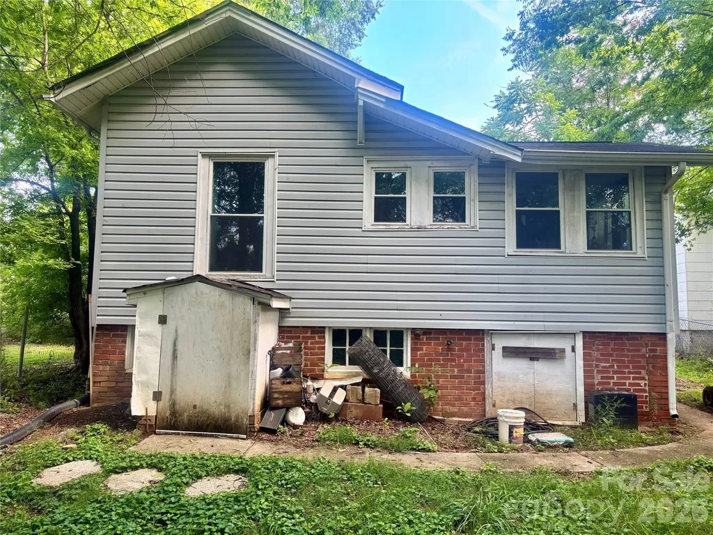 523 W Oakwood Avenue Albemarle NC 28001