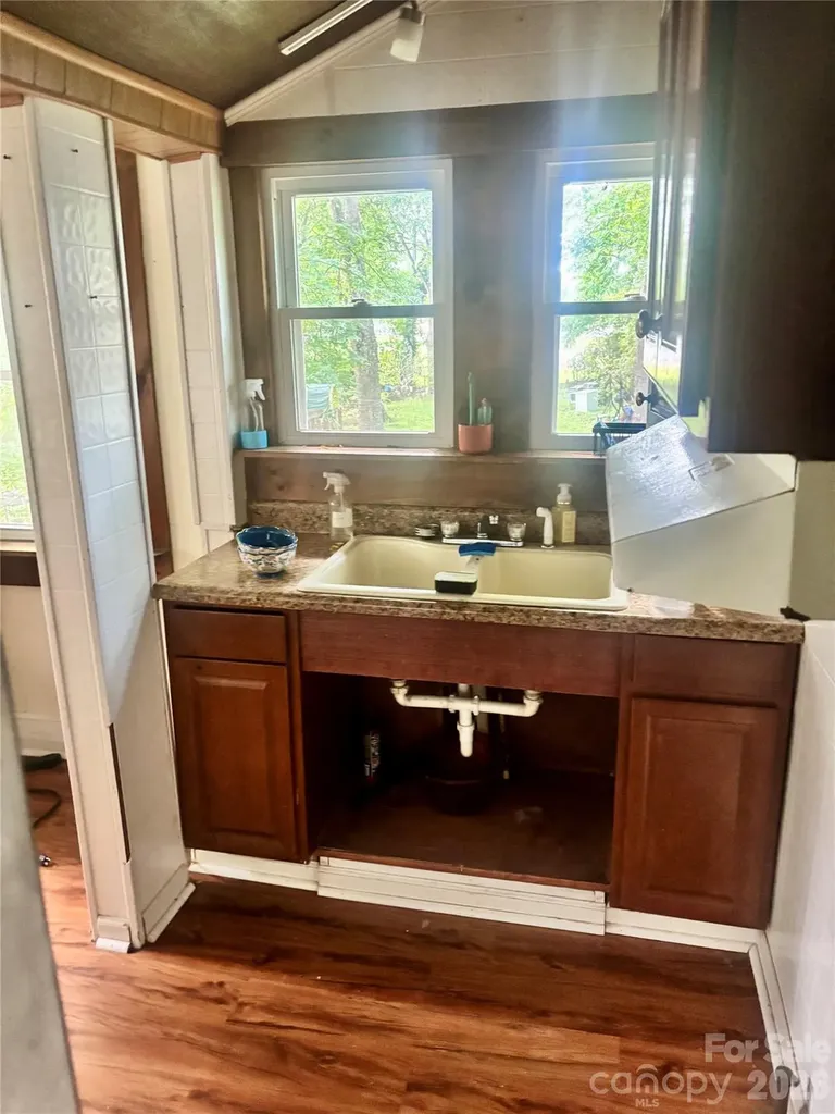 523 W Oakwood Avenue Albemarle NC 28001