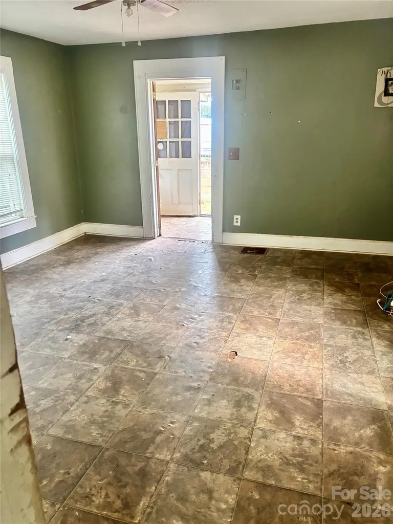 523 W Oakwood Avenue Albemarle NC 28001