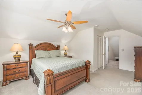 1075 Moody Farm Road Maggie Valley NC 28751