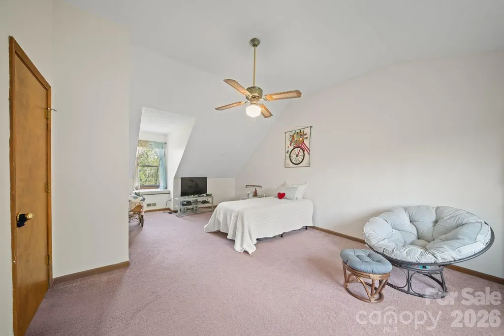 100 Forest Park Drive Hendersonville NC 28792