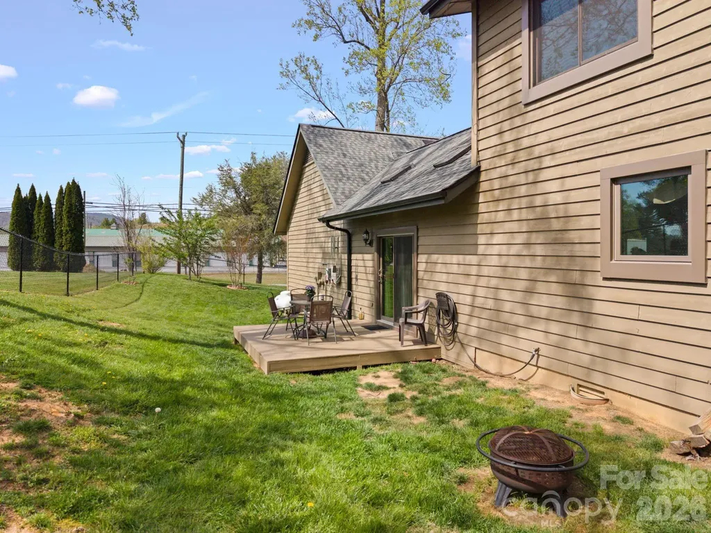100 Forest Park Drive Hendersonville NC 28792