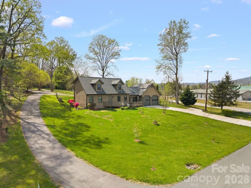 100 Forest Park Drive Hendersonville NC 28792