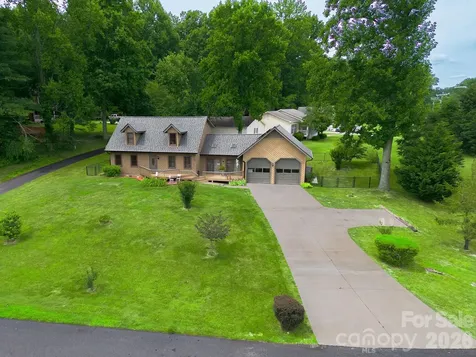 100 Forest Park Drive Hendersonville NC 28792
