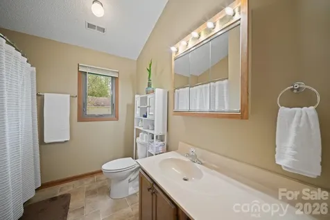 100 Forest Park Drive Hendersonville NC 28792