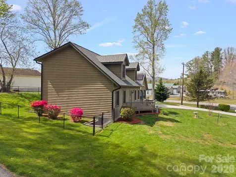 100 Forest Park Drive Hendersonville NC 28792