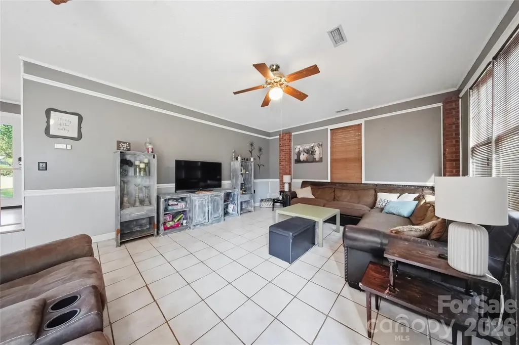 4473 Daniels Street Maiden NC 28650