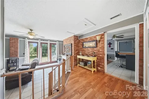 4473 Daniels Street Maiden NC 28650