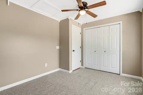 88 Mayflower Court Waynesville NC 28785